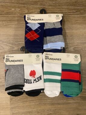 No Boundaries Women’s Mixed Color Mid-Crew Socks - Navy, Gray, White, Green, Red